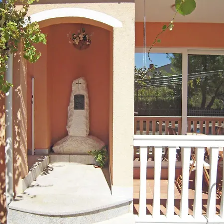 Ferienhaus Family Friendly House With A Swimming Pool Jezera, Murter - 5124