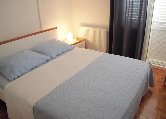 Family Friendly House With A Swimming Pool Jezera, Murter - 5124 Дом отдыха Езера