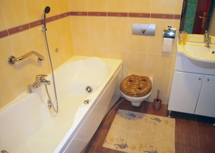 Family Friendly House With A Swimming Pool Jezera, Murter - 5124